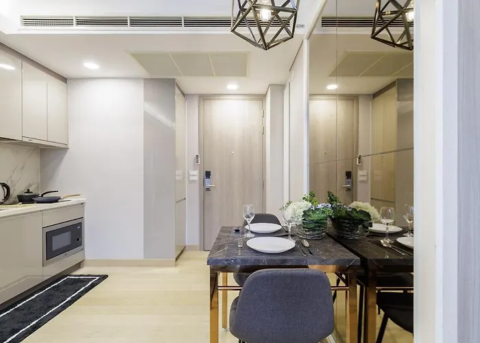 Apartment Modern Luxury Center Of Bkk! 3 Min Walk Mrt *