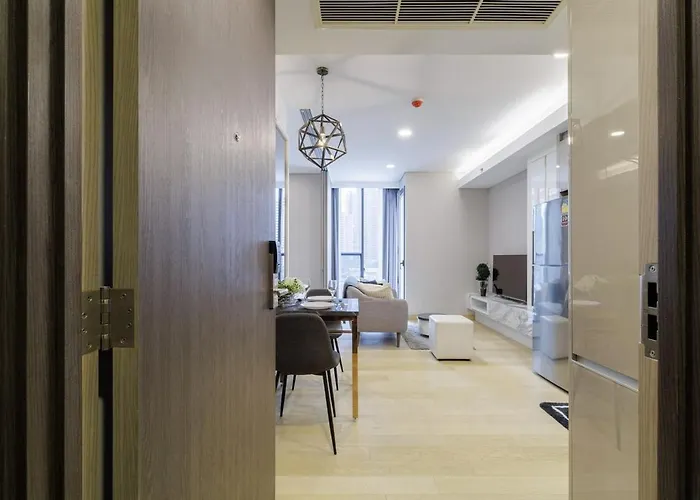 Apartment Modern Luxury Center Of Bkk! 3 Min Walk Mrt