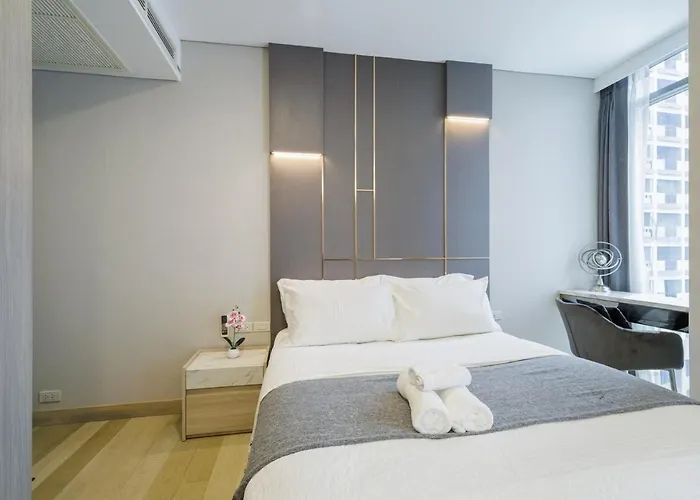 Apartment Modern Luxury Center Of Bkk! 3 Min Walk Mrt Bangkok